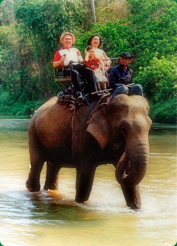 Chiang Dao Elephant Rides